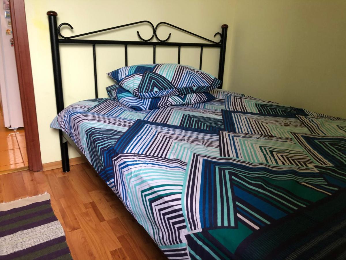 Super Central - Lovely One-Bedroom Apartment On Victoriei Avenue Bucharest Luaran gambar